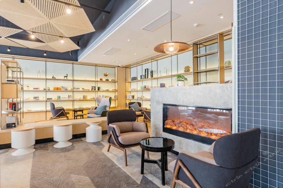 杭州未来科技城海创园亚朵酒店 外观 照片